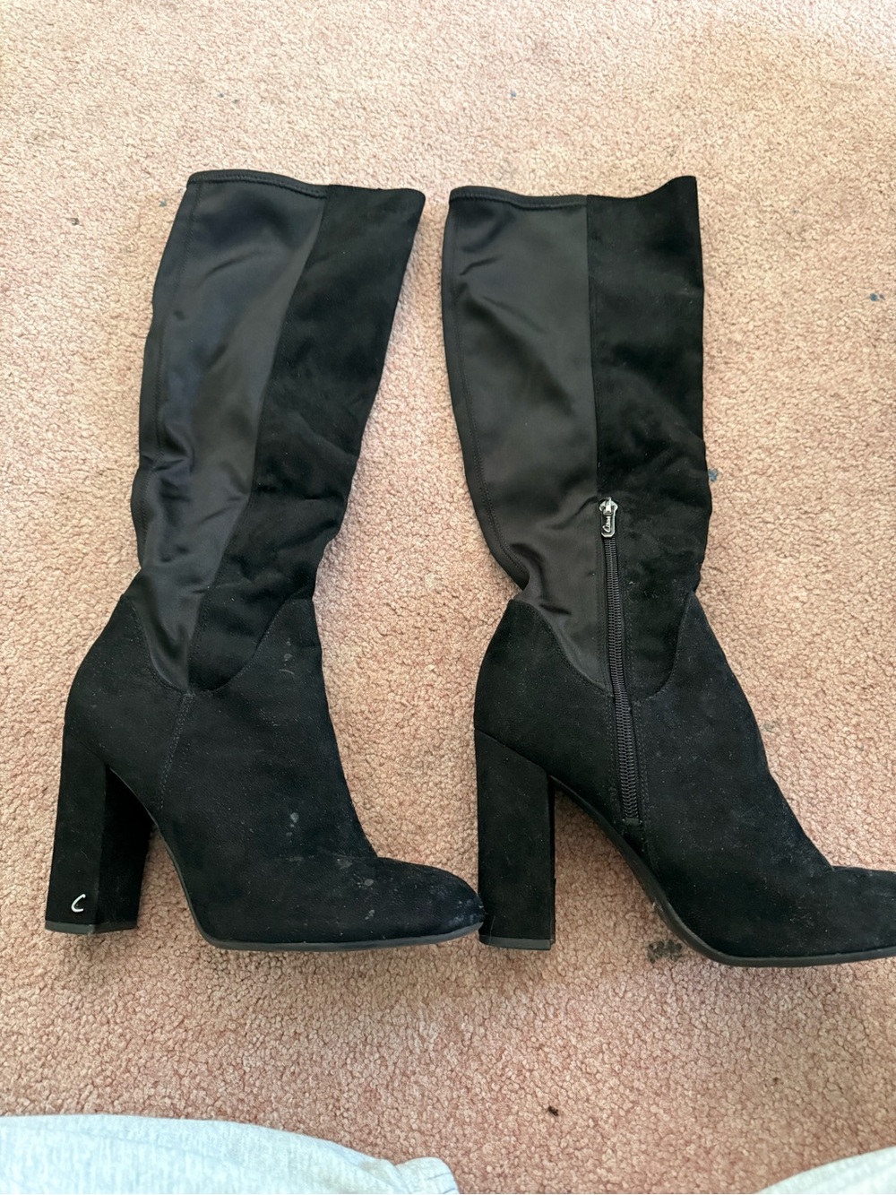Women's Black Knee-High Block Heel Boots